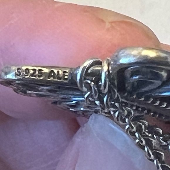 PANDORA “love takes a flight” butterfly pendant - Picture 6 of 6